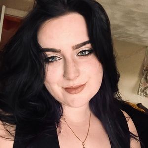 Meet your Posher, Sofia